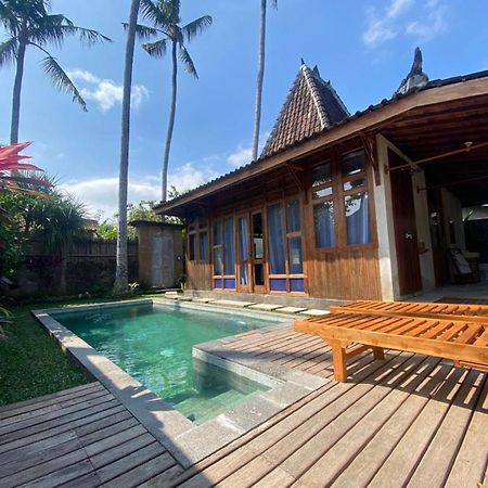 Sarini Villas Blahbatu Extérieur photo
