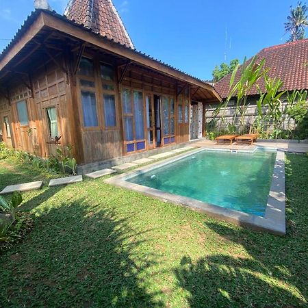 Sarini Villas Blahbatu Extérieur photo