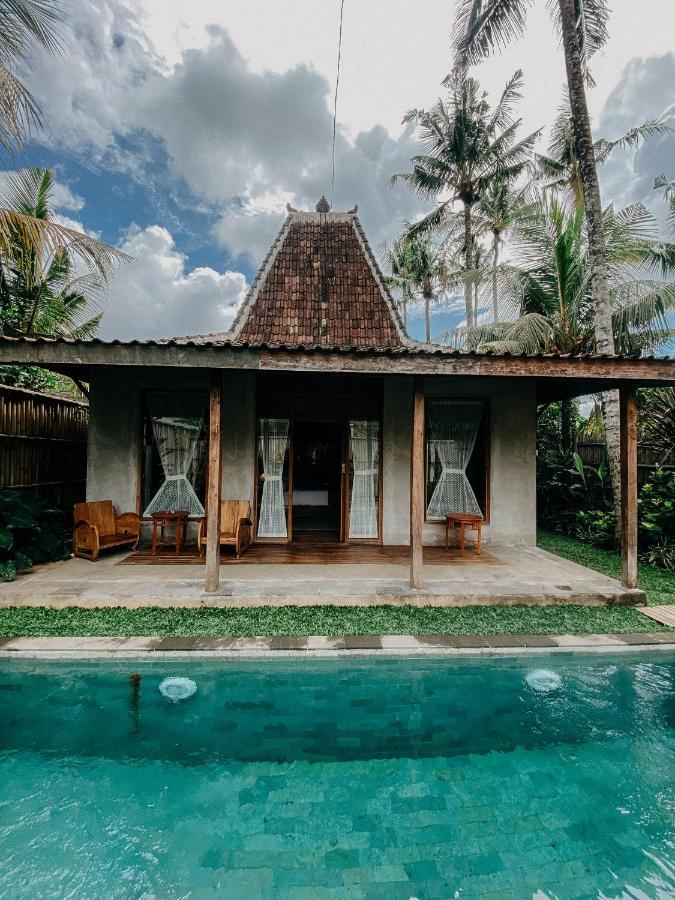 Sarini Villas Blahbatu Extérieur photo