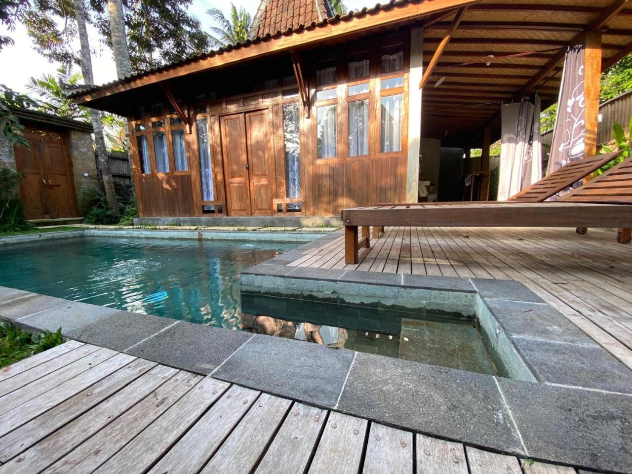 Sarini Villas Blahbatu Extérieur photo
